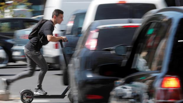 Valencia limita la velocidad a 30 kilómetros por hora en dos de cada tres calles