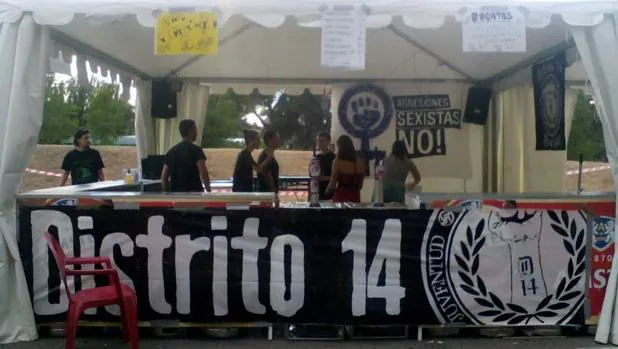 El Ayuntamiento contrata en las fiestas de Moratalaz a una banda denunciada por letras proetarras