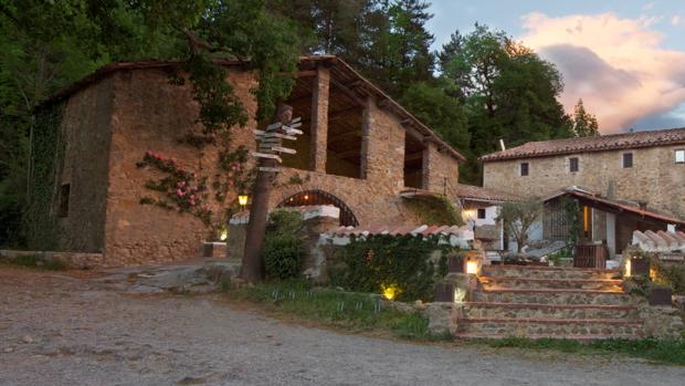 Expulsados de un restaurante de Gerona por llevar un   polo con la bandera de España
