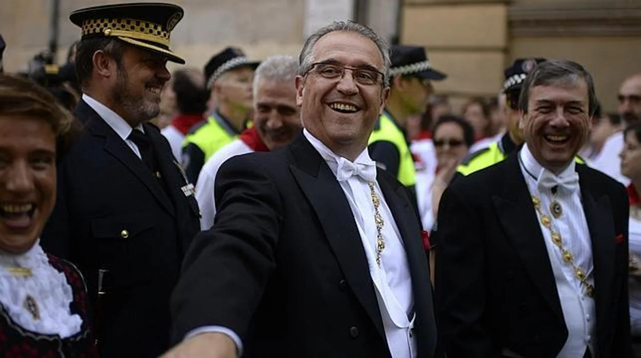Enrique Maya, en su última etapa como alcalde de Pamplona