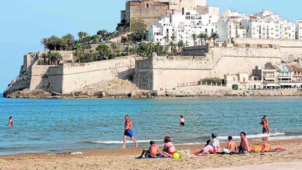 Mueren ahogados dos hombres en una piscina de Peñíscola y una playa de Burriana