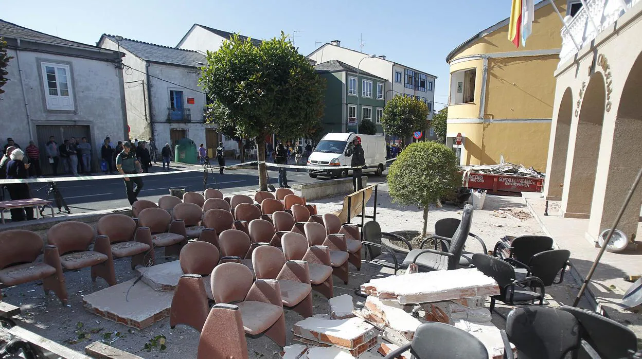 Graves destrozos en el Concello de Baralla, el último atentado de RG. Sus acciones han supuesto, en total, tres millones de euros en daños