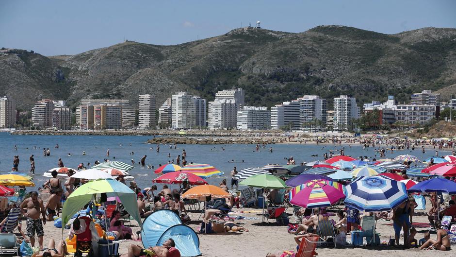 Cinco detenidos en por el asalto sexual a una mujer en una playa de Cullera (Valencia)