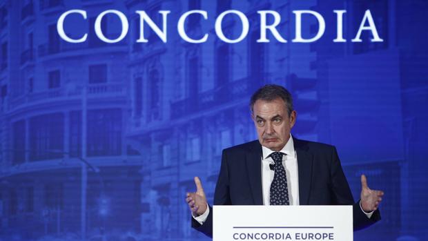 Zapatero precisa que hay que «aislar» el juicio del «procés» del diálogo con las fuerzas separatistas