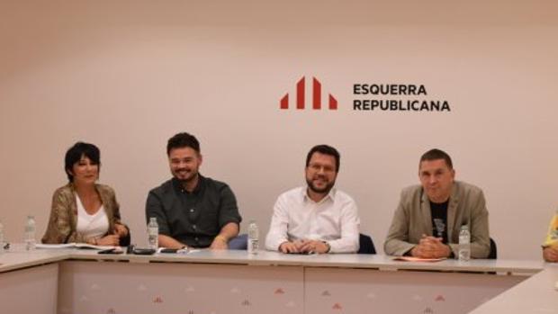 ERC y Bildu, «más cerca» de una posición común ante la investidura de Pedro Sánchez