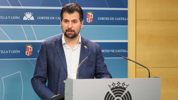 Tudanca se compromete a irse si Cs le considera un obstáculo para gobernar Castilla y León