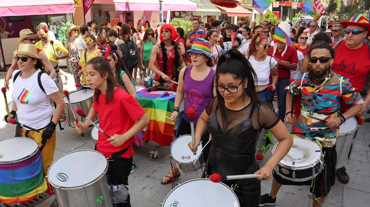 Un centenar de personas, en la primera manifestación del Orgullo de Talavera