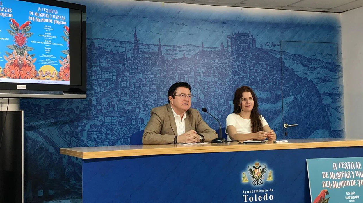 Teo García y Ana Alcaide durante la presentación del festival