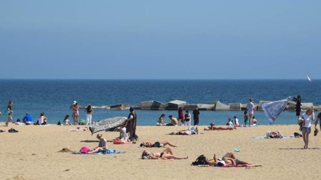 La playa de Barcelona, en una imagen de archivo