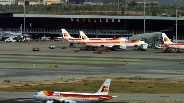 Detenidos por robar una maleta con 237.000 euros joyas en el aeropuerto de Barcelona