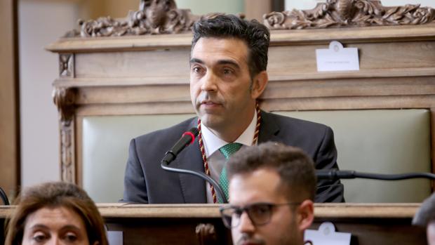 El Ayuntamiento de Valladolid aprueba por unanimidad la primera moción de Vox en este mandato