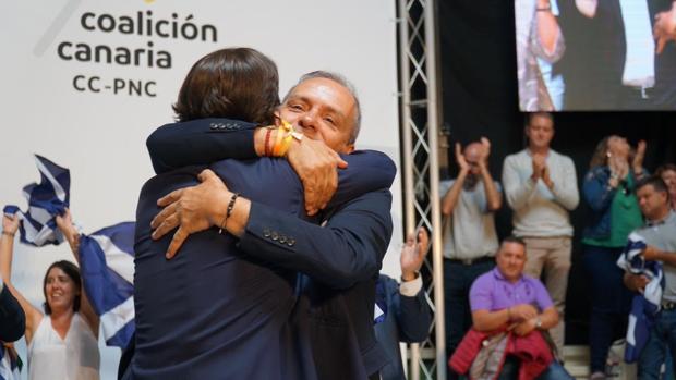 Los antipactos de Canarias: nuevas alianzas entre Cs y Podemos, y del PSOE con PP