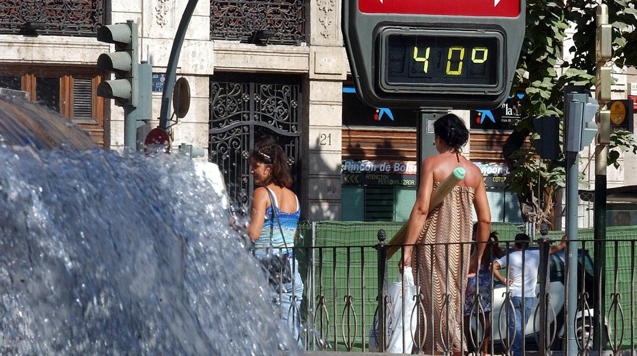 Termómetro marcan 40 grados en Valencia