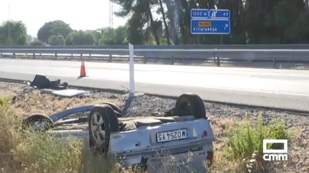 Buscan al conductor de un coche que se fugó a pie tras provocar un accidente en la A-42