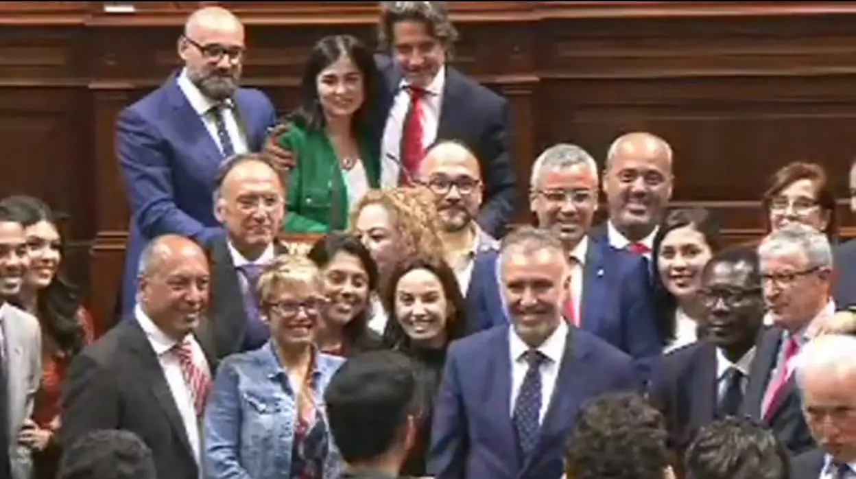 El PSOE ya tiene presidente regional en Canarias