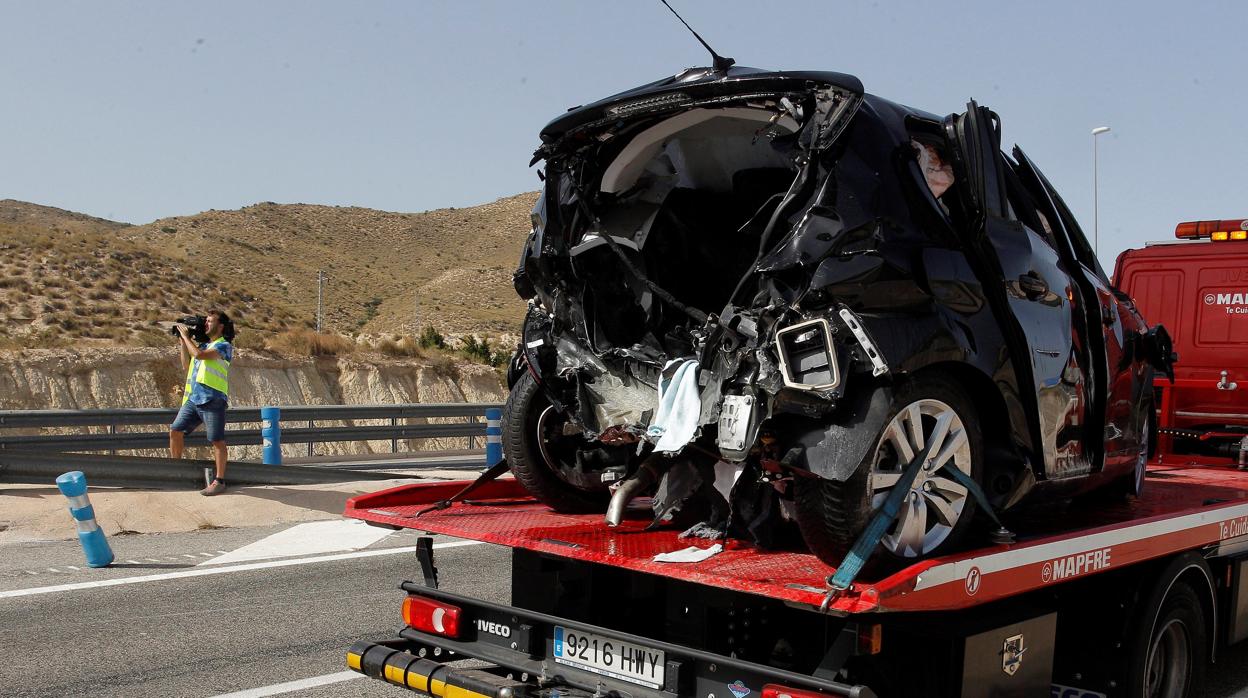 Imagen del lugar del accidente en la AP7 este domingo en Alicante