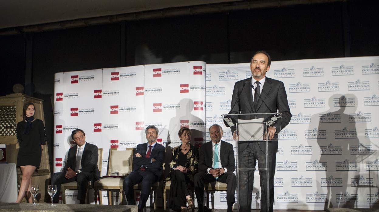 El Colegio de Procuradores otorga premio al juez Manuel Marchena