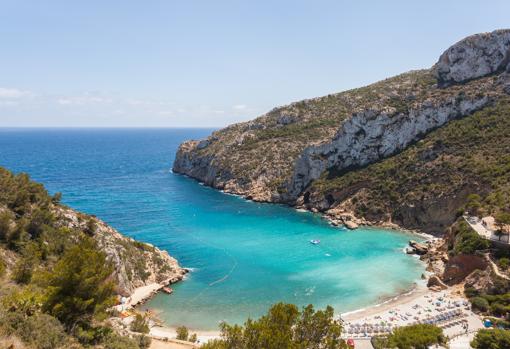 imagen de la cala de Granadella en Jávea