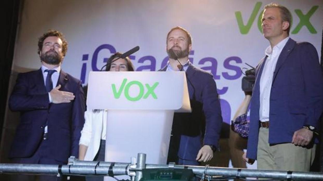 Los votantes de Vox son los que más se separan y se divorcian, según el CIS