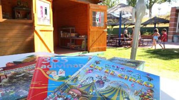 Bibliopiscina de Alcobendas: un verano pasado por agua y libros