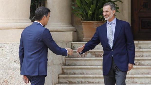 El presidente llega tarde y con los deberes sin hacer