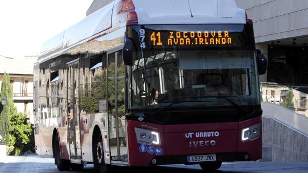 El Ayuntamiento de Toledo refuerza el servicio de autobuses por las fiestas del Sagrario