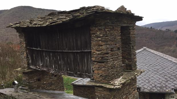 Empresarios chinos se fijan en las aldeas y pazos abandonados del rural gallego