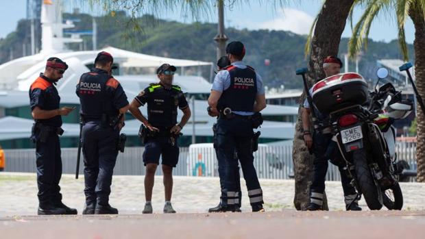 Muere un hombre apuñalado en una pelea en Barcelona