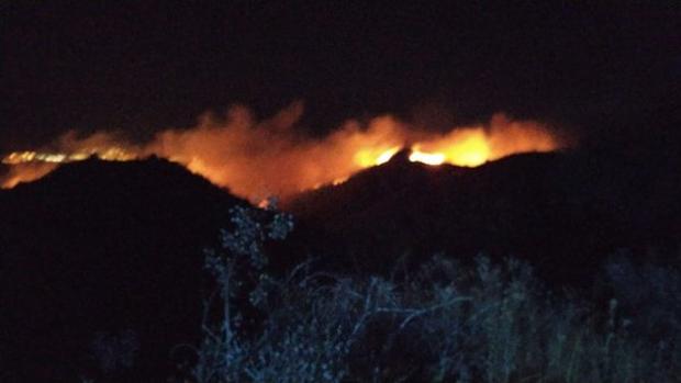 Otro incendio en Canarias: Cazadores