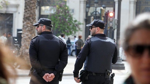 Detenido en un centro comercial de Valencia un miembro de la mafia calabresa muy peligroso