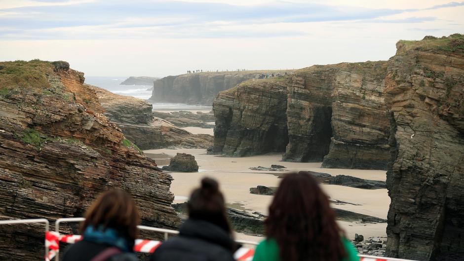 Controles de acceso para proteger las joyas turísticas de las avalanchas de turistas