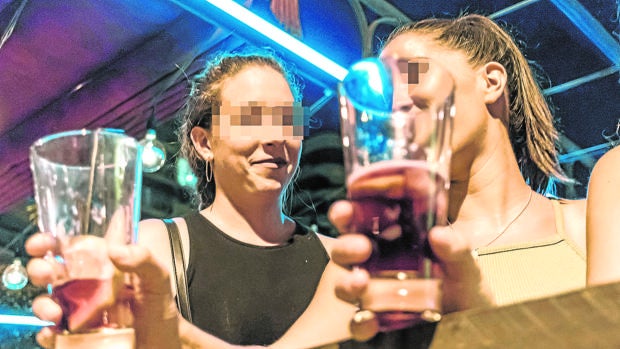 Más dinero para alcohol, tabaco y estética y menos a carne, pescado y fruta