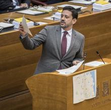 José Juan Zaplana, en les Corts Valencianes