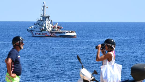 Bruselas aplaude la «solidaridad» de España por ofrecer Algeciras para el desembarco del Open Arms