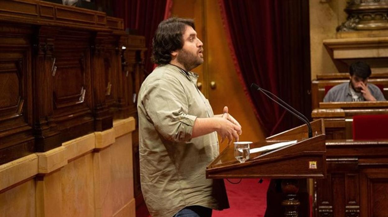 Imagen del portavoz adjunto del PSC Ferran Pedret en el Parlamento catalán