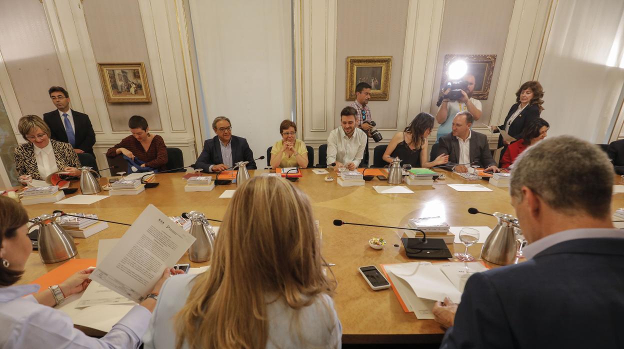 Imagen de archivo de una reunión de los portavoces parlamentarios en las Cortes