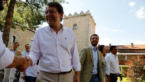 Mañueco advierte a Sánchez de que Castilla y León no tolerará «la pasividad, la indiferencia y el chantaje»
