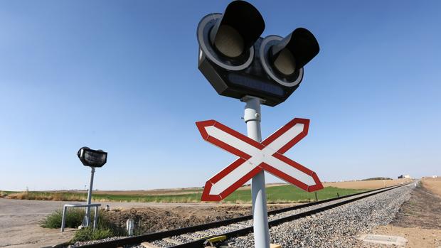Peligro en las vías: 129 pasos a nivel sin barreras en la región