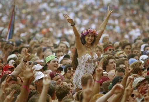 Público en el festival de música Woodstock