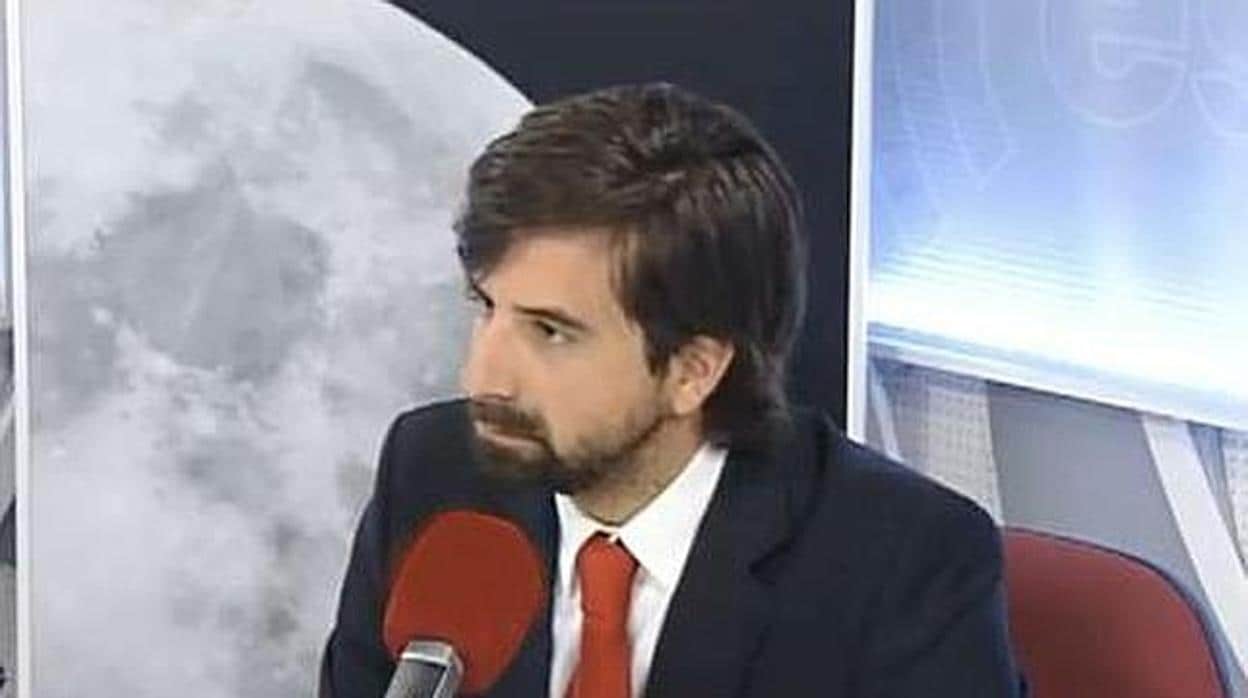 El comunicador Rafael Núñez Huesca, en televisión