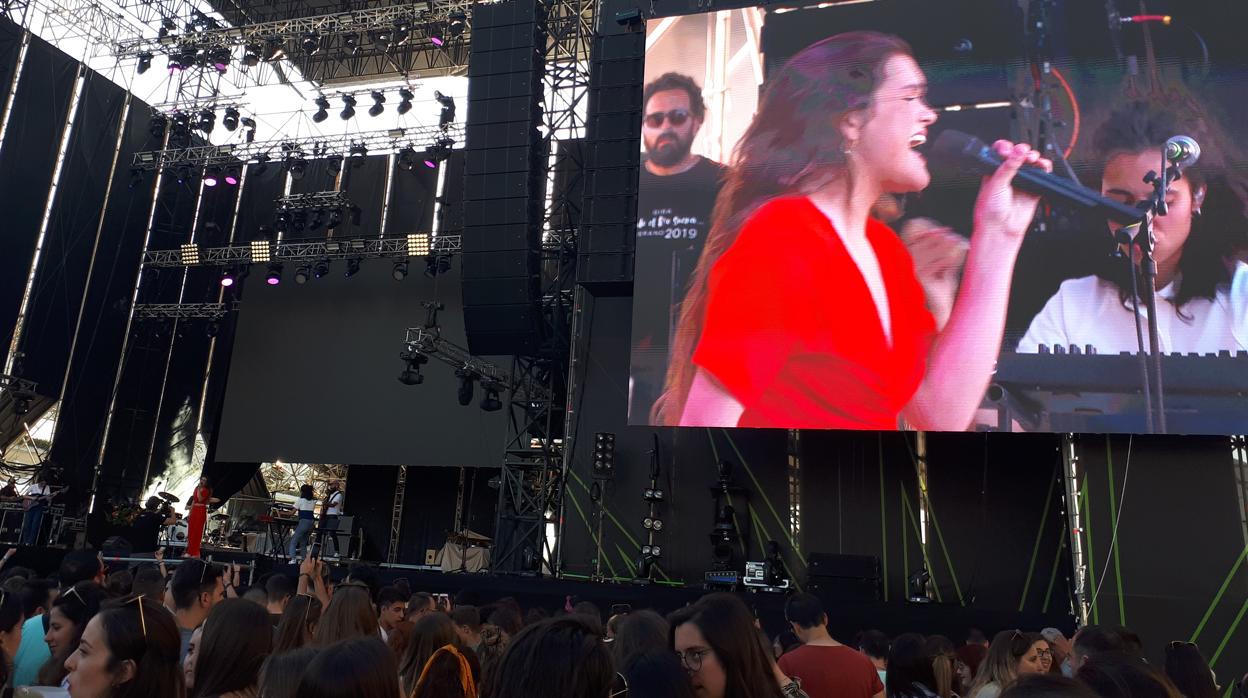 Imagen de la actuación de Amaia Romero en el Festival de Les Arts