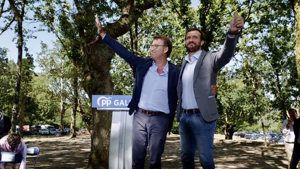 Casado se entrega a Feijóo y le anima a presentarse por cuarta vez a las autonómicas en Galicia