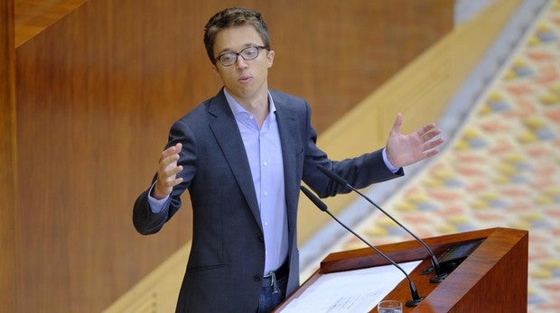 Errejón denuncia ante la Fiscalía la relación de Ayuso con Avalmadrid y un posible «alzamiento de bienes»