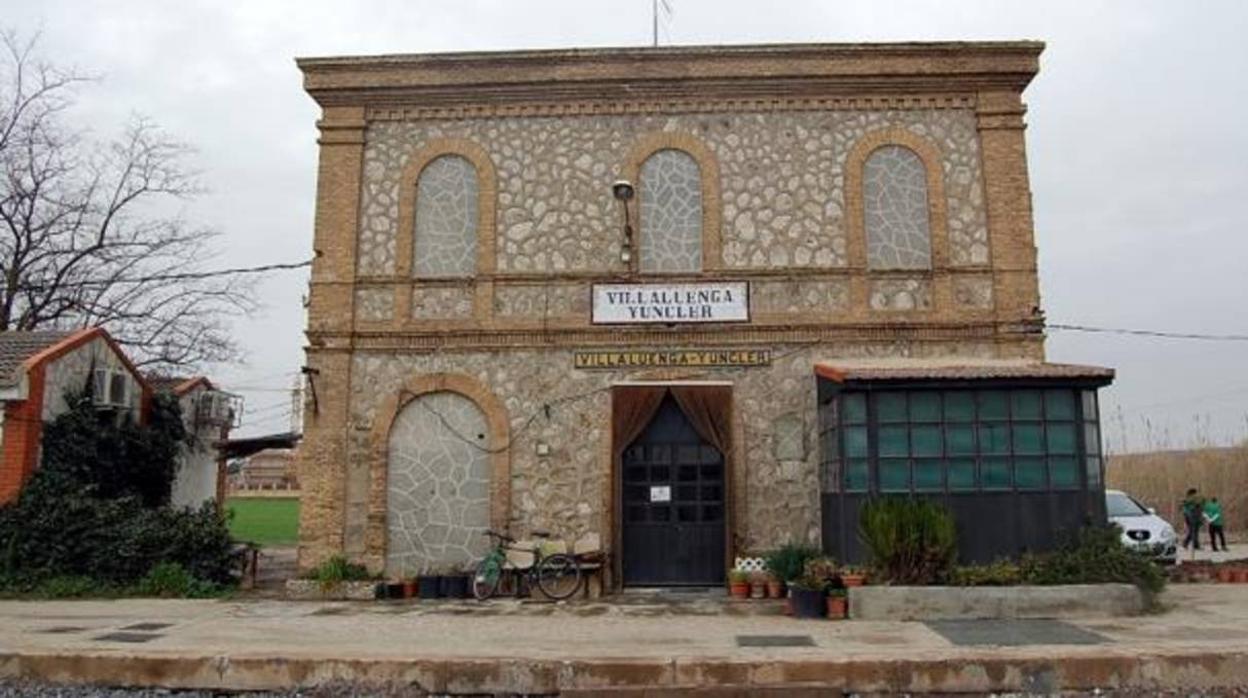 Estación de Villaluenga-Yuncler, cerrada hace más de 20 años