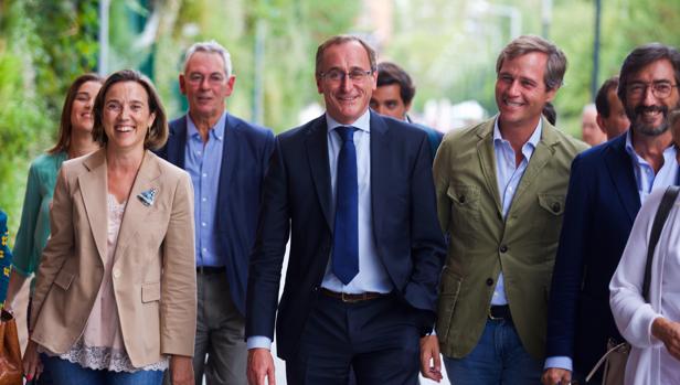 El PP vasco arropa a Alfonso Alonso frente a las críticas de Álvarez de Toledo: «Estamos orgullosos»