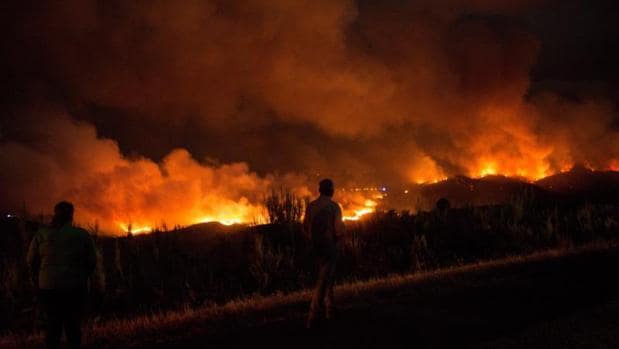 Estabilizado el fuego de A Gudiña tras quemar 440 hectáreas