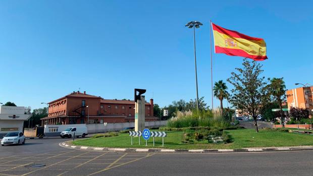 El PSOE se opone a colocar una bandera de España en la rotonda de la Base Aérea de Getafe