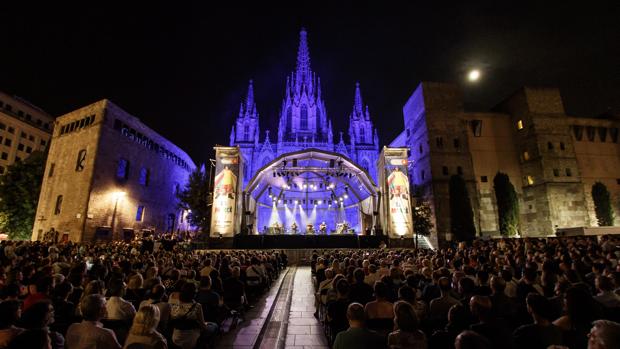 Música de fiesta mayor para paladares exigentes