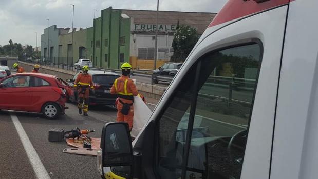 Detenido el conductor de una furgoneta que arrolló mortalmente a un motorista y huyó