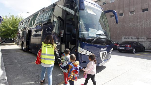 Cazan a dos conductores de autobuses escolares que habían consumido drogas